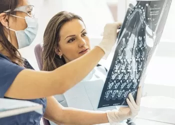 Bite Wing Film Nasıl Çekilir?