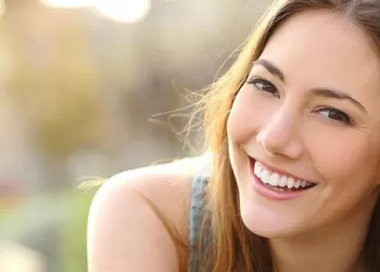 Diş Eti Estetiği Neden Yapılır?