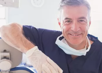 Diş İmplantında Başarı Nasıl Sağlanır?