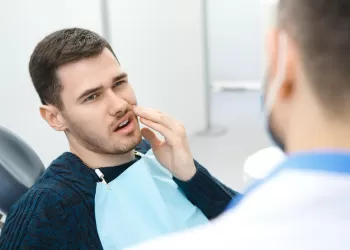 İmplant Tedavisi Ağrılı Bir İşlem Midir?