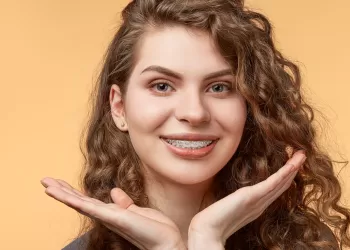 Sadece Tek Çeneye Diş Teli Takılır Mı?