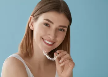 Şeffaf Plak Temizlik Rehberi