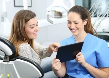 Lamine Yaprak Porselen ile Zirkonyum Kaplama Arasındaki Farklar Nelerdir?