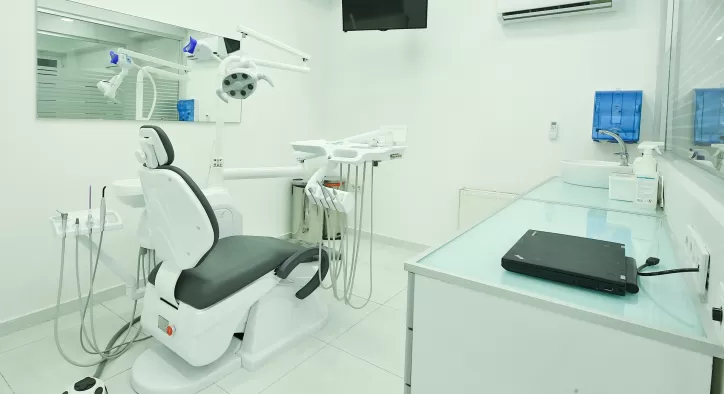 Diş Kliniği Nispetiye